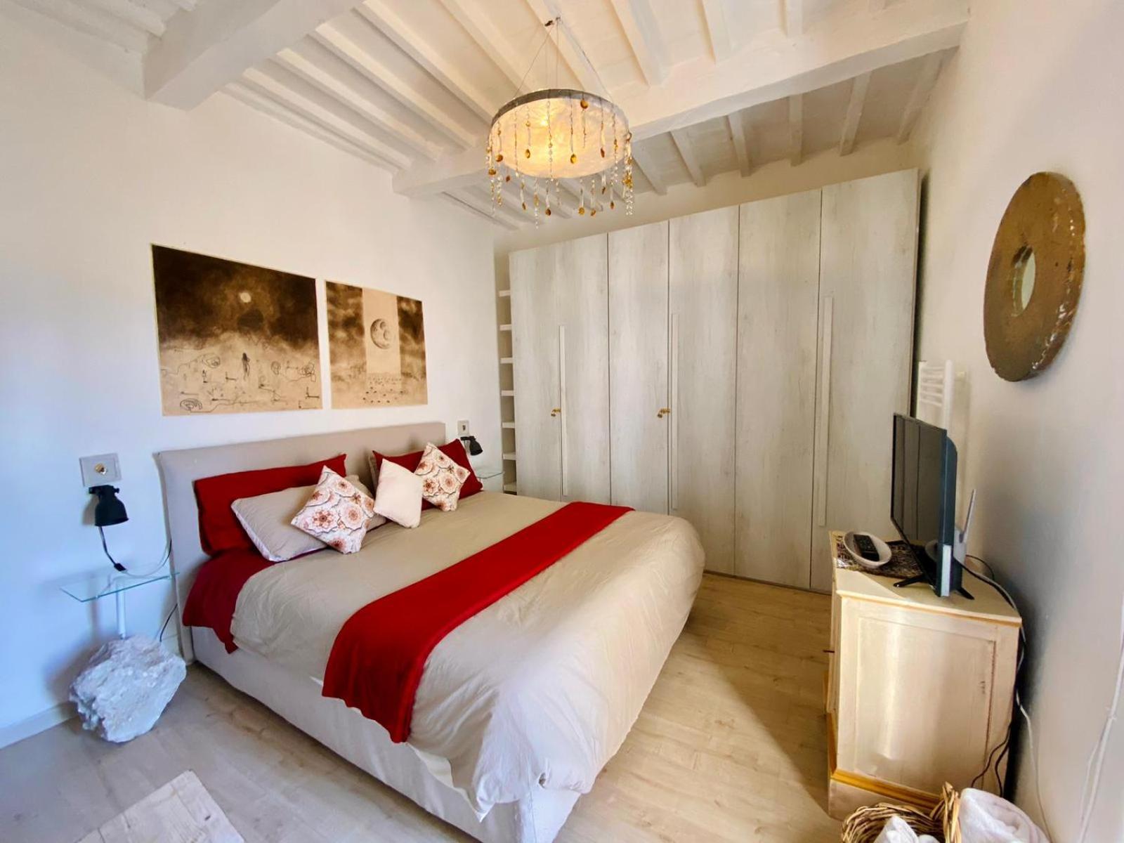 דירות פיטיליאנו La Sorpresa Sul Bastione With Panoramic Balcony מראה חיצוני תמונה